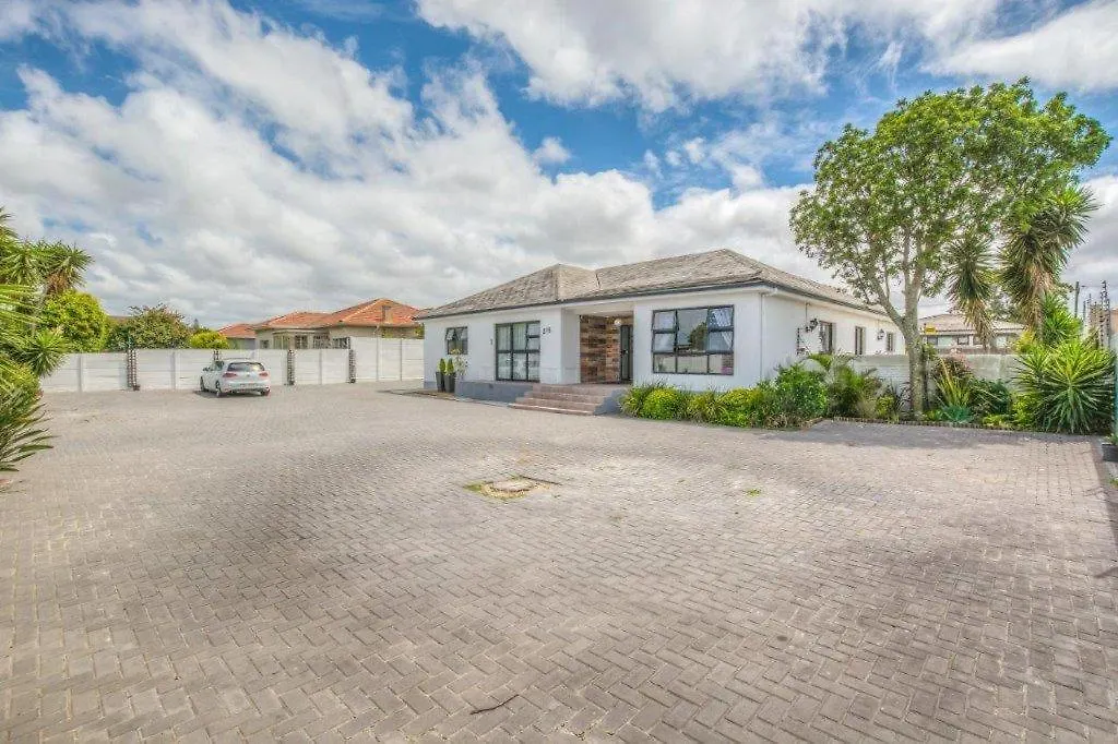 Guest house Cashmere Suites Port Elizabeth