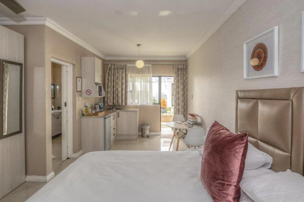 בית הארחה פורט אליזבת' Cashmere Suites