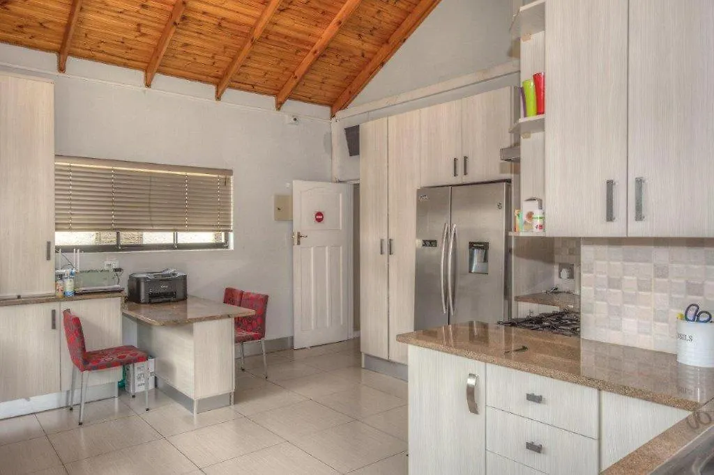 *** בית הארחה פורט אליזבת' Cashmere Suites דרום אפריקה