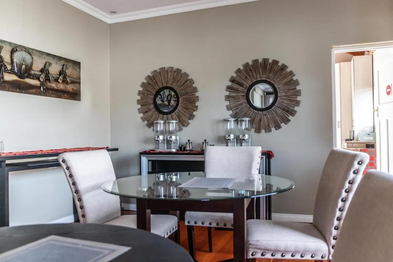 *** בית הארחה פורט אליזבת' Cashmere Suites דרום אפריקה