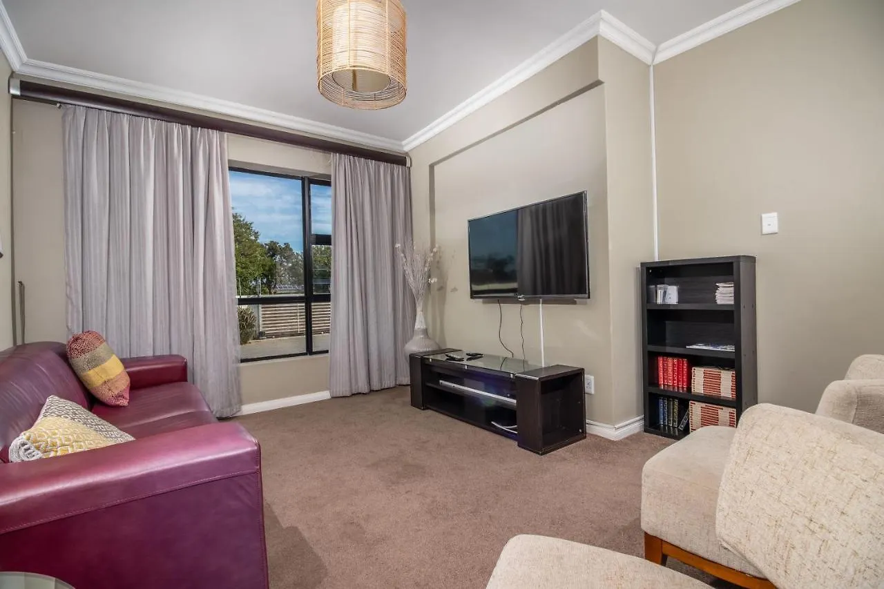 פורט אליזבת' Cashmere Suites בית הארחה