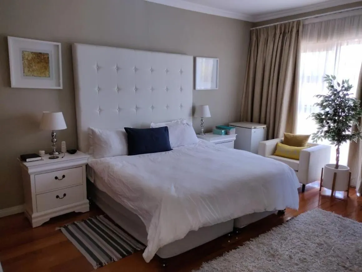 *** בית הארחה פורט אליזבת' Cashmere Suites דרום אפריקה